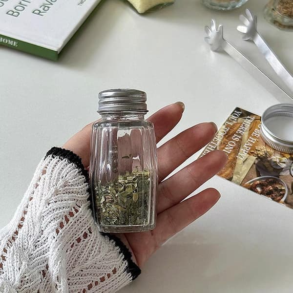 10 salt- och pepparkvarnar, salt- och pepparkvarnar, små salt- och pepparkvarnar i glas för köket