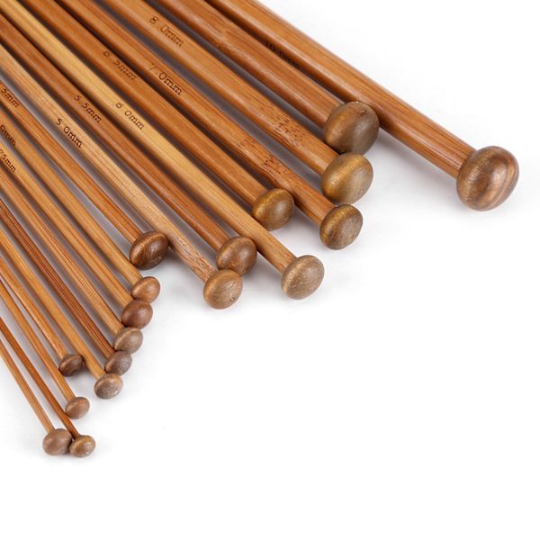 Stickset i bambu, spetsiga kolspetsade stickor i 18 storlekar (2 mm till 10 mm)