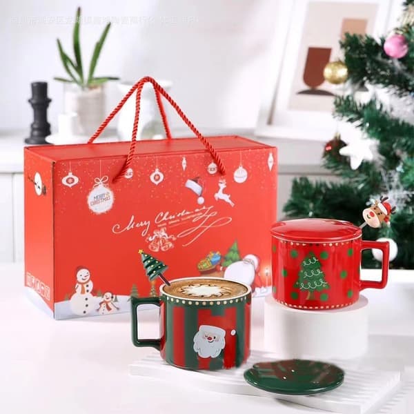 Christmas Gift Mug with Lid and Spoon Creative Ceramic Mug Christmas Series Gift Box