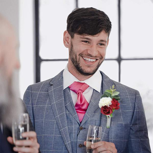 Konstgjord ros boutonniere och corsage set ros silkesblomma för bröllop bal fest stil 1
