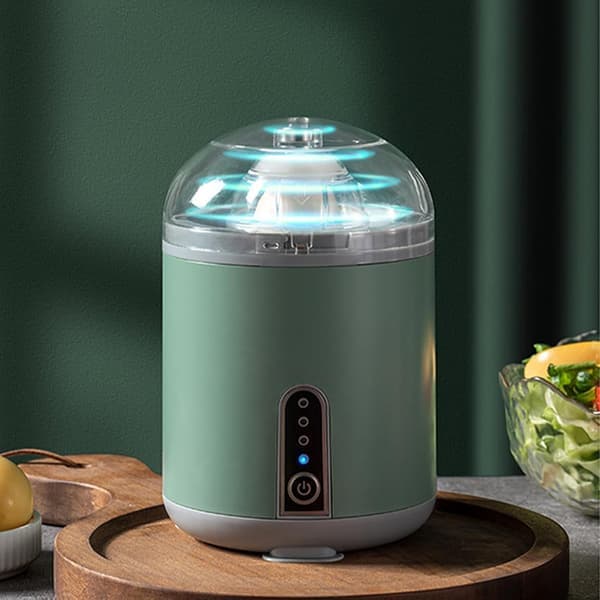 Electric Egg Scrambler, Portable Egg Mixer for Golden Boiled Eggs, Efficient Stirring Tool, Multifunctional Yolk and White Blender for the Kitchen