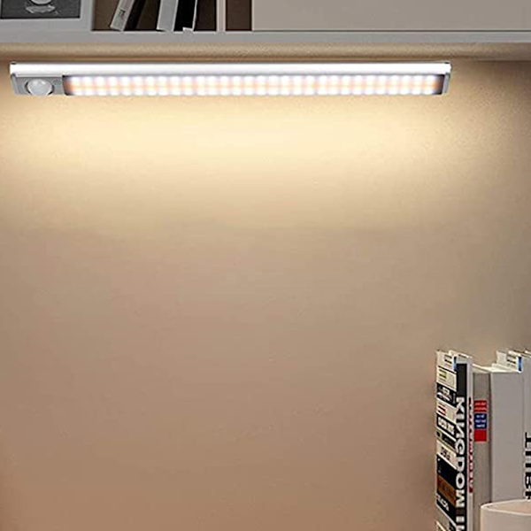 2-pack 160 LED-garderobslampor Rörelsesensor Under skåpsbelysning Inomhus Trådlös belysning Batteridriven Ljuslist Dimbar Uppladdningsbar Garderobslampa