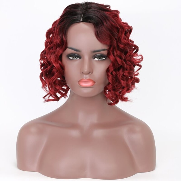 Kvinnlig peruk huvud rött huvud kort lockigt hår kemisk fiber brosch