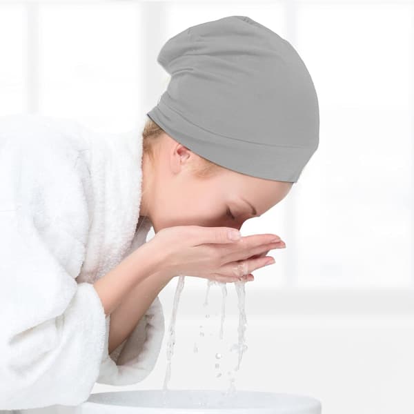 Satin-fôret nattlue og hårdeksel