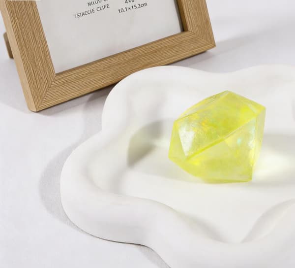 Ice Squishy Stress Cube – Långsamt stigande diamant-socker-fidgetleksak för ångestlindring och handträning – Lugnande kul för barn Yellow