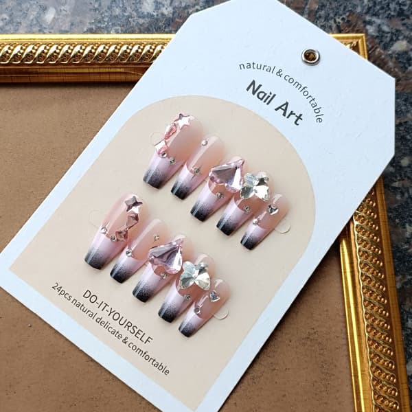 24 stk. håndlavede negle, sommerfuglehjerte store diamant negle