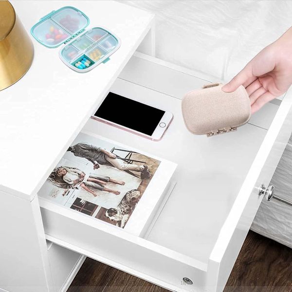 2 kpl (sininen + vihreä, noin 11*8*3cm) Päivittäinen taskupillerirasia, Whea