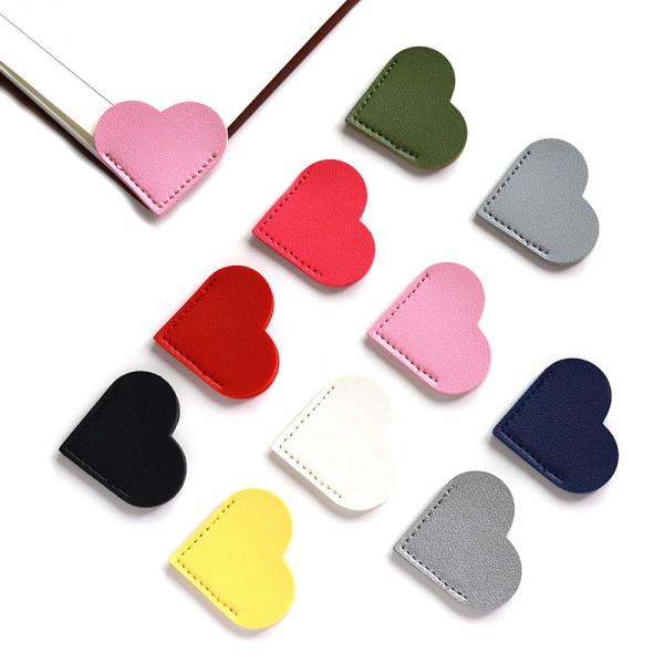 10 stycken handgjorda läderbokmärken Heart Shape Creative Leather