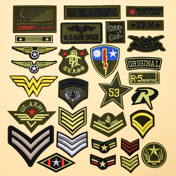 30 st Soldatmärken Barn Broderade Patch Sy På/Stryk På Patch