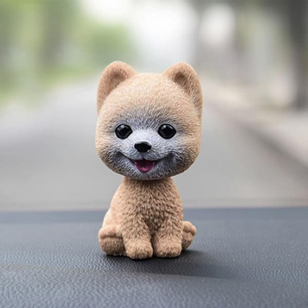 Hunde Bobblehead Bilpynt Instrumentbræt Ryste Hoved Dekoration Shak