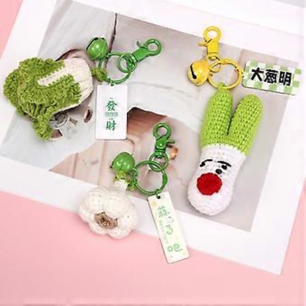 Luova valkosipuli/kaali/kevätsipuli/chili avaimenperä Ainutlaatuinen vihannesriipus avaimenperä laukuille tai avaimille Lanka-avaimenperä Chinese cabbage Wire ring
