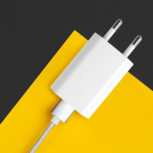 Universell 3-portars USB-väggladdare (5V 3A max) Universell USB-adapter för Apple iOS, Android, Windows bärbara enheter etc Vit