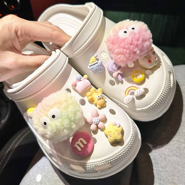 13 kpl söpö plyysi pallo kenkä tarvikkeet Croc Charms teini-ikäisille