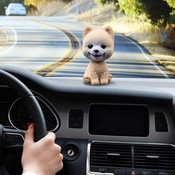 Hunde Bobblehead Bilpynt Instrumentbræt Ryste Hoved Dekoration Shak