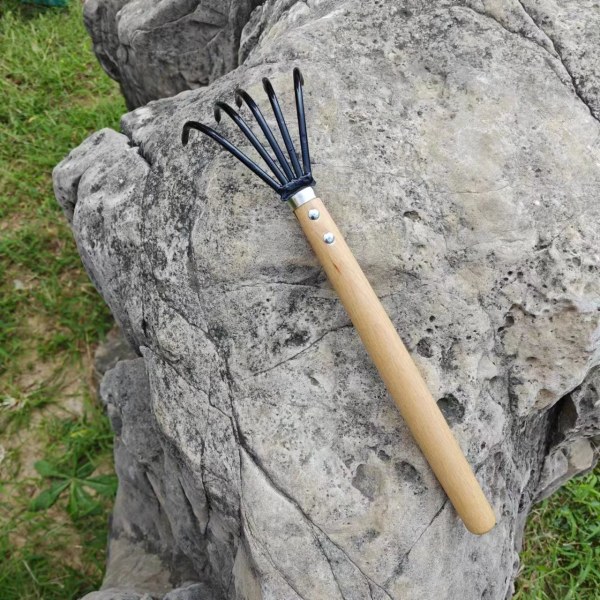 Langt håndtak, 27 cm for graving av jord og blader, skjell, sjømat