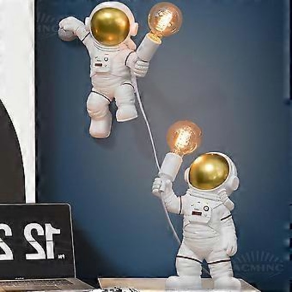 Astronaut Bordlampe for Barn, Spaceman Nattlys LED Moderne Skrivebordslampe Barnerom med Støpsel, for Gutter Jenter, Sengelampe