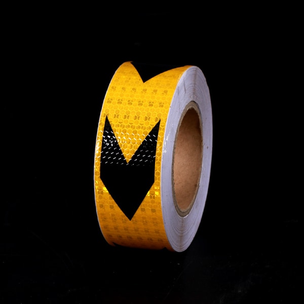 Yellow and black arrow lattice reflective tape 5cm wide * 25m lon