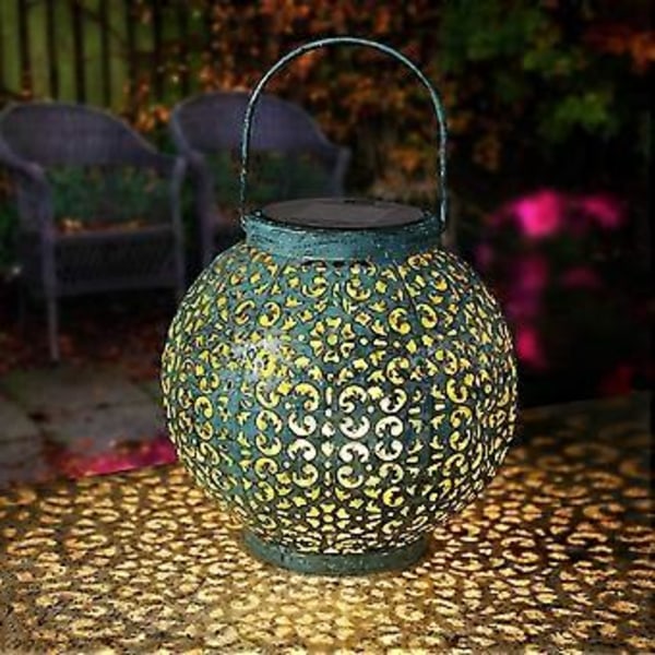 Aurinkolyhty, Retro Metallinen LED Aurinkolyhty Ulkokäyttöön, Vedenpitävä Aurinkolamppu Ulkopuutarhan Koristeluun Puutarhaan Parvekkeelle (Sininen)