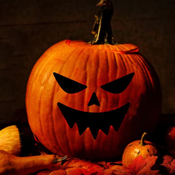 32-dels Halloween-klistremerkesett, gresskaransiktsklistremerker