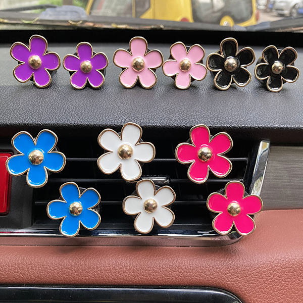 Sisäilman tuuletusaukkojen koristeet, 2 kpl x 8 daisy/eläinmotiivilla