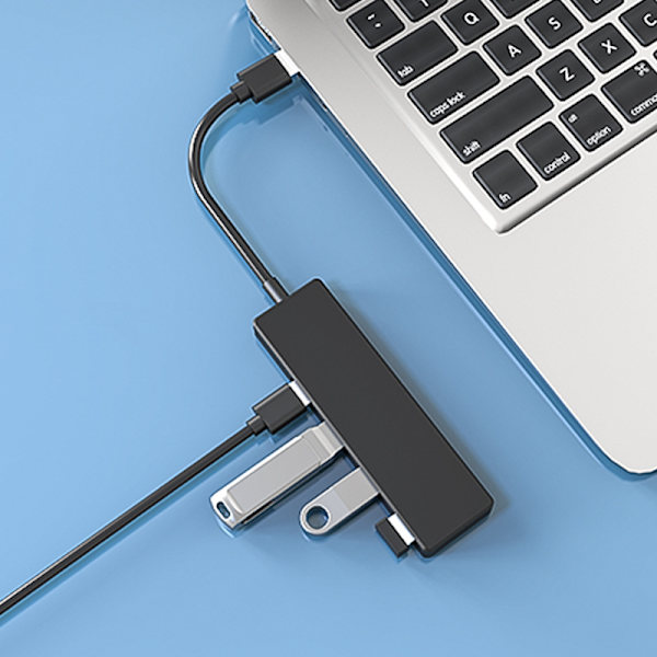 Data Hub 4 Port USB 3.0 Ultra Slim svart
