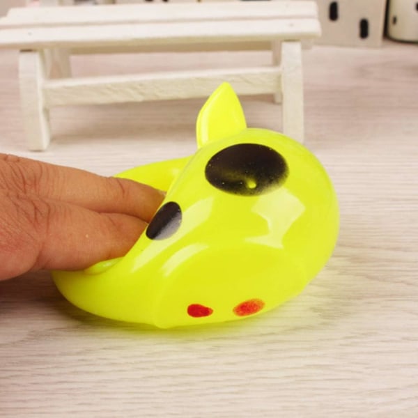 Søde klemmelegetøj (farve tilfældig) Kawaii gris Jelly gris stressaflastning