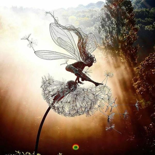 Stake Fairy Garden-figurer - Feer och Maskrosor Dansar Tillsammans