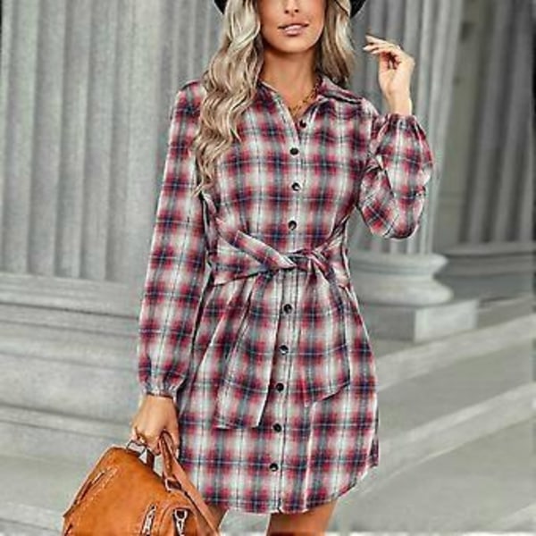 Klänning med bälte, åtsittande midja, långärmad, slag, enkelknäppt, fashionabel rutig klänning för kvinnor