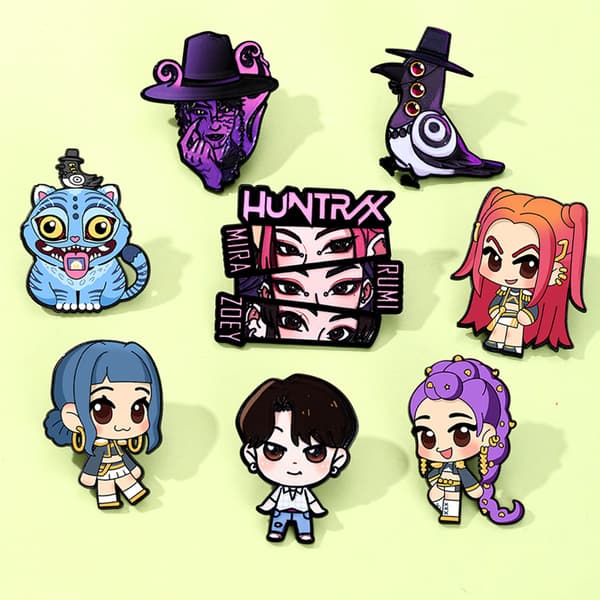 Sæt med 8 K-POP Witch Hunters Group Pins, Metal Badge Tilbehør