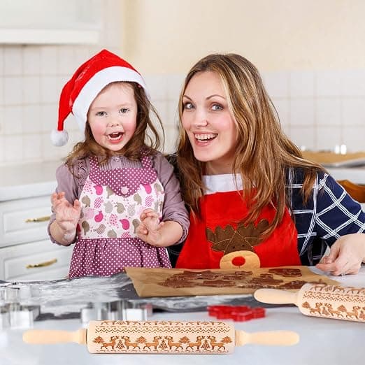 Juleembosserte rullenåler og treembosserte rullenåler