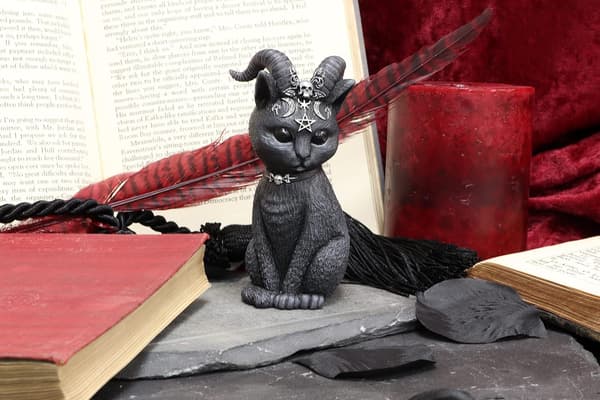 Pawzuph Polyresin Figur, Sort og Sølv, 11cm