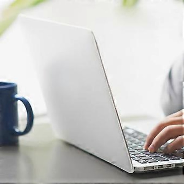 WIWU Kannettavan tietokoneen mattapintainen suojakotelo Macbook Air 13,3 tuumalle (Musta)