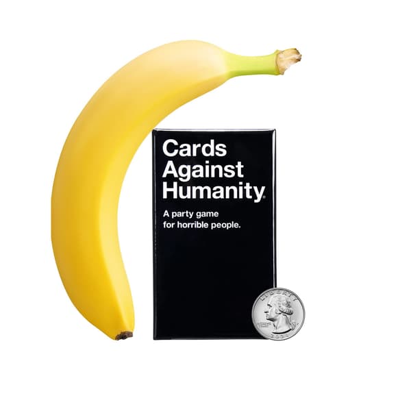 Cards Against Humanity Tiny US Edition rento korttipöytäpeli