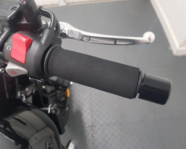 2-pack Motorcykel Anti-Vibrationsgreppöverdrag Inre diameter: 27 mm