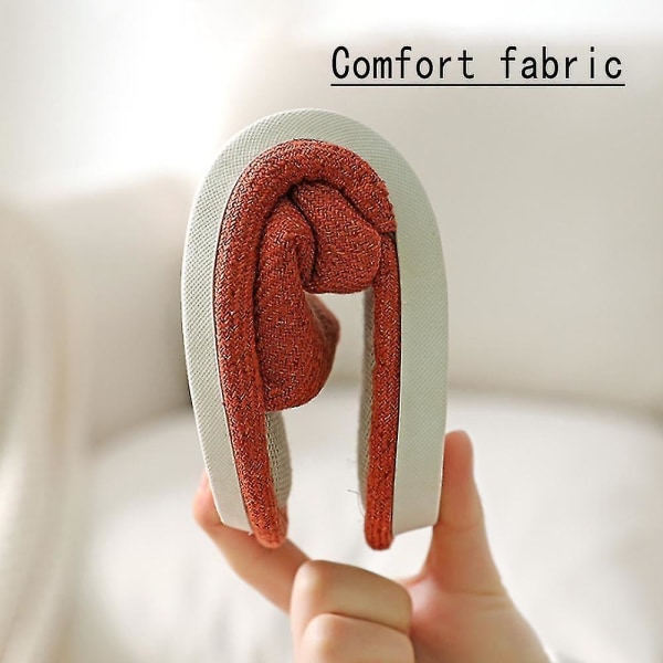 Slippers med åpen tå og memory foam, myke innesko for komfort.