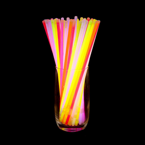 Festsaker 100 stycken - 8\" Lysande Glow Stick Festsaker