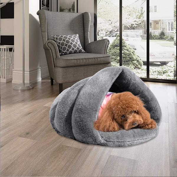Mjuk och varm kattsäng för vinterkatttält självuppvärmande sovplats för katter fleece husdjursgrotta säng för vinterdjur valp inomhus husdjur triangelbo (45*45*33cm)