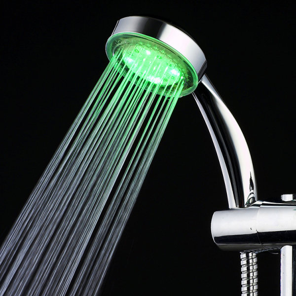 LED-handdusch med duschhuvud i 7 färger