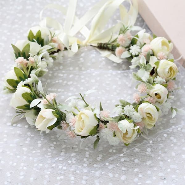 Bryllupsblomsterkrans med roser, blomsterhårbånd - hvit White