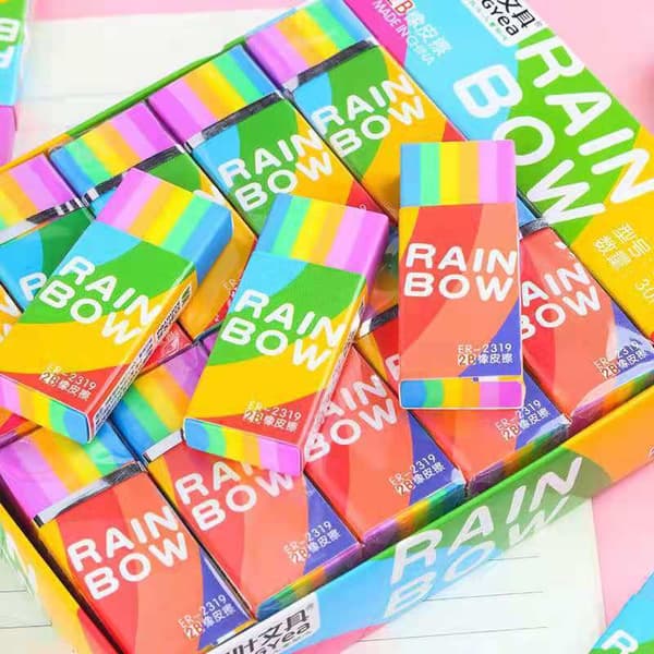 Pakkaus, jossa 20 2B Creative Rainbow -pyyhekumia, ei muruja, ei jälkiä