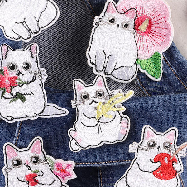 12 st djur broderade strykmärken, katt strykmärken S