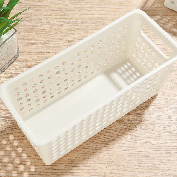 Hvit plastflettet kurv, oppbevaringskurv i plast, hvit med bred åpning