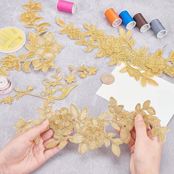 2 stk. Broderie Dentelle Blomster Patches, Stryge-på Patches til Tøj