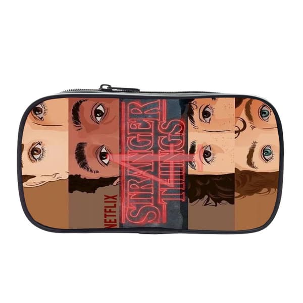 Stranger Things Kausi 4 Penaali, Kirjoitustarvikelaukku-4