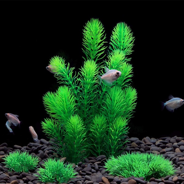 Akvariedekorasjonsplanter, 13 stk. plastakvarieplanter
