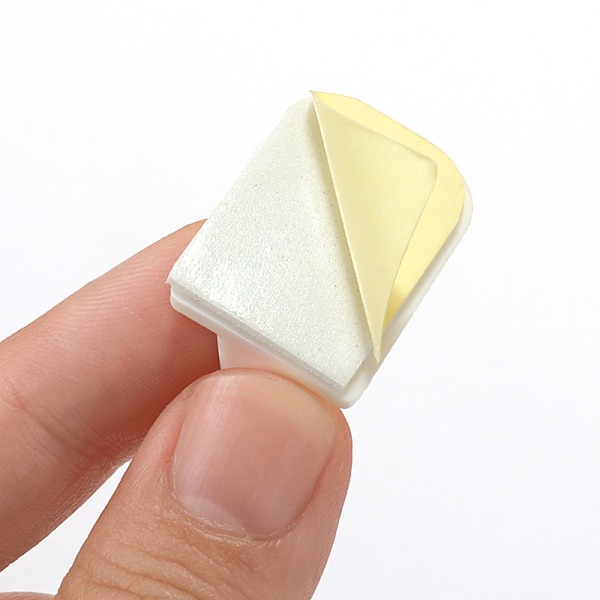 Sats med 50 självhäftande gardinstångskrokar - 2,4 x 1,7 cm - Vita