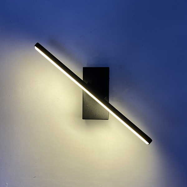 Dimbar LED-vägglampa för inomhusbruk, 330° rotation, 6W, varmvit, 30 cm