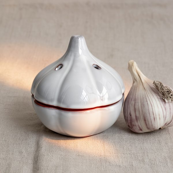 【BQ】Ceramic Garlic Keeper with Ventilation Holes, Durable Garlic Storage Container