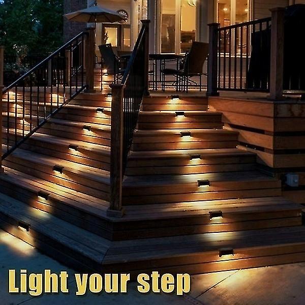 4 Pack Solar Stair Lights Maisema Piha Vedenpitävä Aurinko Valot Seinä Aidan Valot Lämmin valkoinen valo Warm White Light