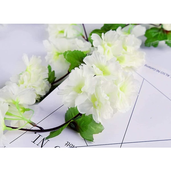 2 Pack Fake Cherry Vine Flowers Plant Keinotekoinen Ivy Riippuva Vihreä Lehti Silkki Seppele Häätaidekori (sininen) white